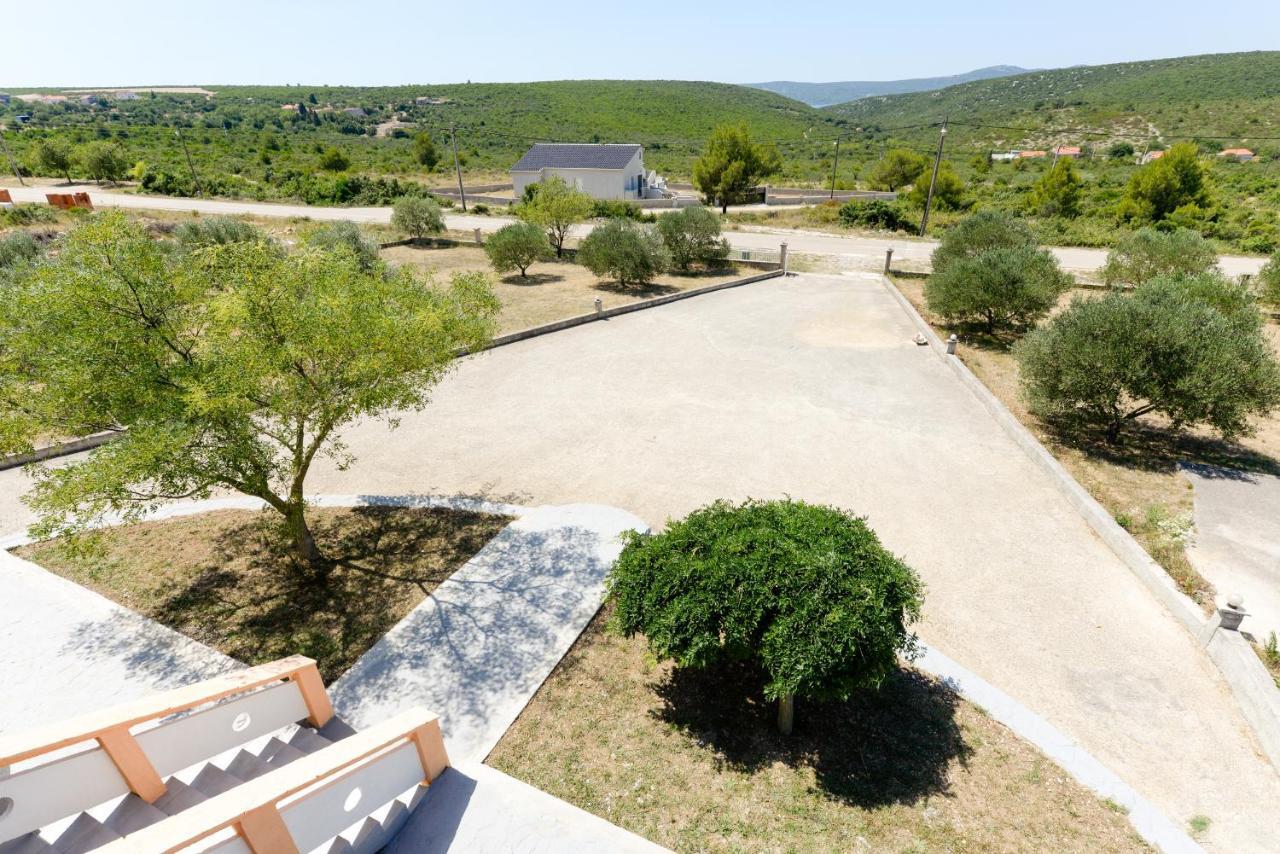 Villa Luka Donje Rastane Bagian luar foto